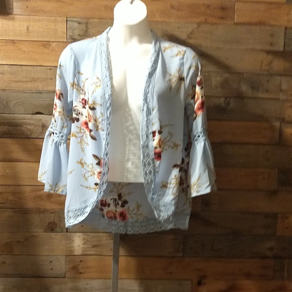 Light blue kimono